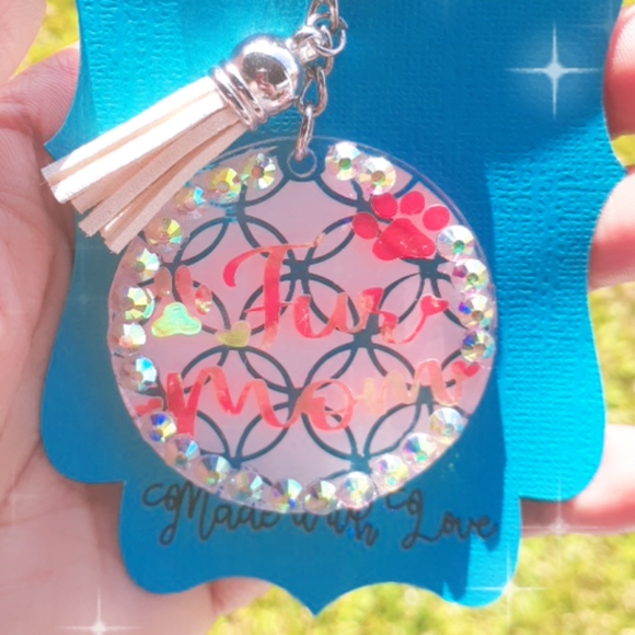 Fur Mom Acrylic Rhinestone Keychain - Picture 3 of 3